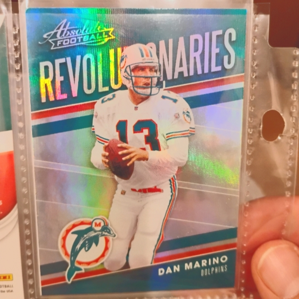 Dan Marino Miami Dolphins QB Set